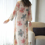 ⁦جلابيه وردي بلياقه مشجره وروده (7)⁩ - الصورة ⁦6⁩