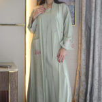 جلابية تيفاني لنن قطعتين مشجره بشك و ترتر من اجناب