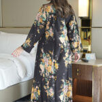 ⁦جلابيه اسود بلياقه مشجره كامل  (7)⁩ - الصورة ⁦4⁩