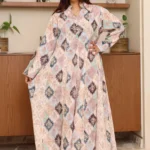 جلابية سماوى مزينه بدقات زرار من امام