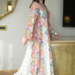 ⁦جلابية خربزي مزينه بدقات زرار من امام⁩ - الصورة ⁦5⁩