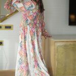 جلابية خربزي مزينه بدقات زرار من امام