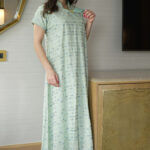 ⁦جلابية تيفاني بدقات مثلث اخضر و رصاصي⁩ - الصورة ⁦7⁩