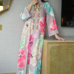 جلابيه بني خليجيه بلياقه و شك ذهبي من امام