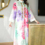 ⁦جلابيه تيفاني خليجيه بلياقه و شك ذهبي من امام⁩ - الصورة ⁦6⁩