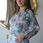 ⁦مخاوير تيفاني بربط من اجناب و مطرز بفصوص و خرز من امام⁩ - الصورة ⁦5⁩