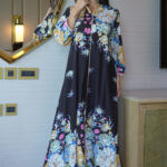 ⁦جلابية اسود بلياقه مشجره كامل بورود مرسومه (7)⁩ - الصورة ⁦6⁩