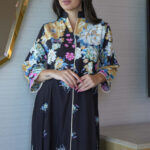 ⁦جلابية اسود بلياقه مشجره كامل بورود مرسومه (7)⁩ - الصورة ⁦9⁩