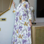 ⁦جلابيه موف بلياقه مرسوم على شكل ورود (7)⁩ - الصورة ⁦3⁩