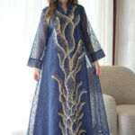 جلابيه كحلي خليجيه بلياقه بشك ترتر و فصوص ذهبي