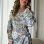 ⁦مخاوير سماوي بربط من اجناب و مطرز بفصوص و خرز من امام⁩ - الصورة ⁦2⁩