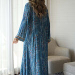 ⁦مخاوير ازرق تطريز اماراتيه محدد من الحلق بفصوص ذهبي (7)⁩ - الصورة ⁦7⁩