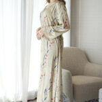 ⁦مخاوير تيفاني تطريز اماراتيه محدد من الحلق بفصوص ذهبي (7)⁩ - الصورة ⁦4⁩