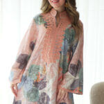 ⁦جلابيه لياقة خربزي مزينه بشريط من حلق و اكمام⁩ - الصورة ⁦7⁩