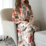 ⁦جلابيه خربزي بلياقه مرسوم على شكل ورود (7)⁩ - الصورة ⁦4⁩