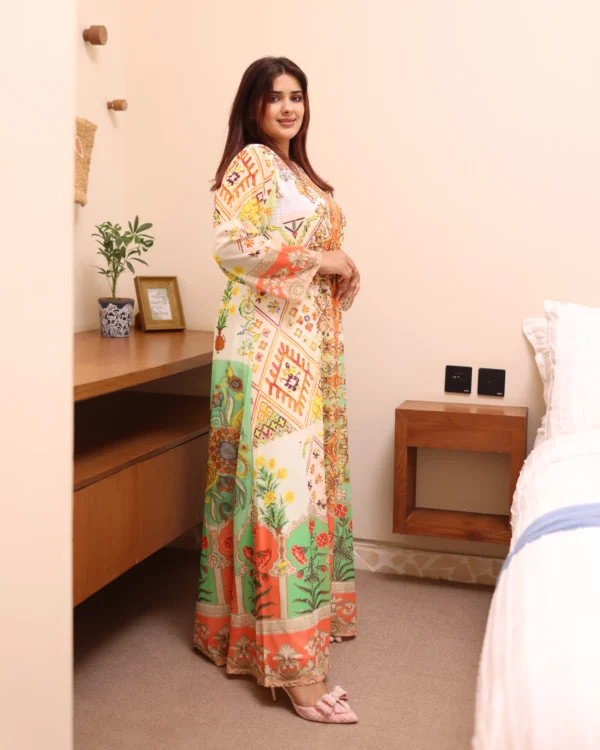 ⁦جلابية خربزي حرير بالوان مشجره و فصوص⁩ - الصورة ⁦3⁩