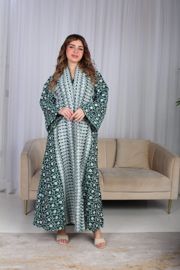 ⁦جلابية خليجية اخضر تصميم ملكي⁩ - الصورة ⁦11⁩