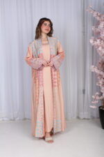 ⁦جلابية خربزي خليجية قطعتين مشجره بشك و دقات ملونة⁩ - الصورة ⁦17⁩