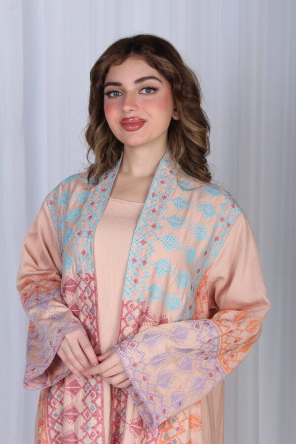 ⁦جلابية خربزي خليجية قطعتين مشجره بشك و دقات ملونة⁩ - الصورة ⁦19⁩