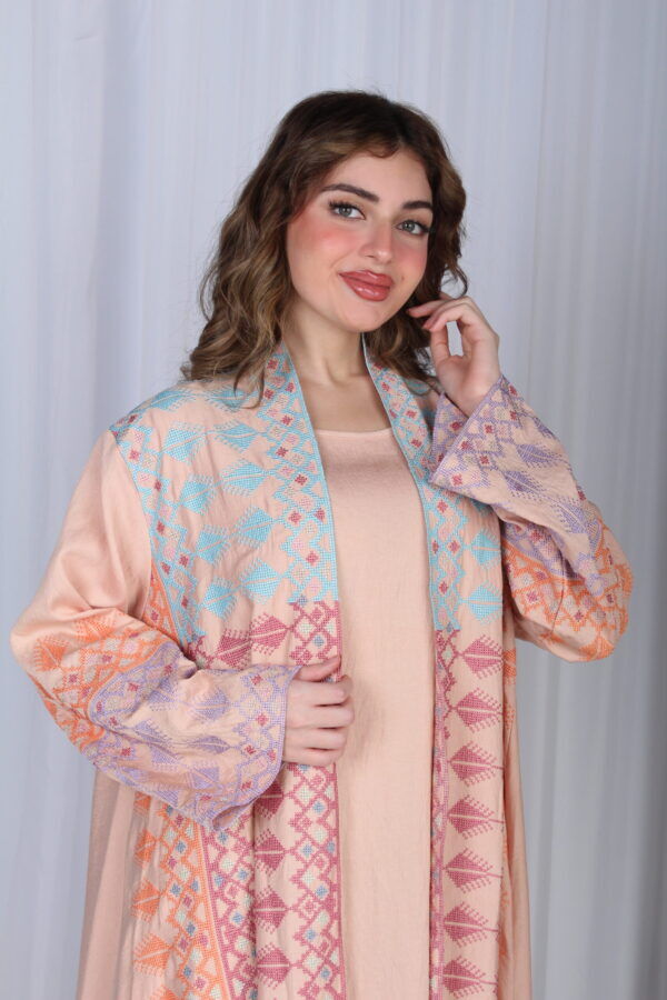 ⁦جلابية خربزي خليجية قطعتين مشجره بشك و دقات ملونة⁩ - الصورة ⁦20⁩