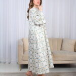 ⁦جلابية بياقة تركواز بترتر وتطريز كامل بورود⁩ - الصورة ⁦12⁩