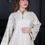 ⁦جلابية ابيض موردة بورود تركواز⁩ - الصورة ⁦8⁩