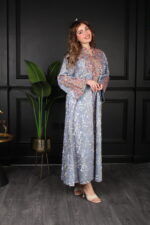 ⁦جلابية سماوي بتطريز دقات ملونة من الأمام و قماش لفتة⁩ - الصورة ⁦9⁩