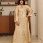 جلابية ذهبي وترتر ذهبي خليجيه بياقة و شك