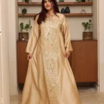 ⁦جلابية ذهبي وترتر ذهبي خليجيه بياقة و شك⁩ - الصورة ⁦3⁩