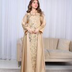 ⁦جلابية ذهبي وترتر ذهبي خليجيه بياقة و شك⁩ - الصورة ⁦10⁩