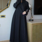 ⁦عباية ورد نحاسي مطرز بشك مخفي على اكمام⁩ - الصورة ⁦12⁩