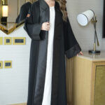 ⁦عباية حلا بليزر مندمج مع جاكار اسود و شك محدد⁩ - الصورة ⁦3⁩