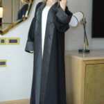 ⁦عباية حلا بليزر مندمج مع جاكار اسود و شك محدد⁩ - الصورة ⁦6⁩