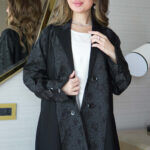 ⁦عباية بليزر مندمجة مع جاكار اسود مشجرة⁩ - الصورة ⁦2⁩