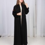 ⁦عباية تيجان ملكية بشك أسود⁩ - الصورة ⁦4⁩