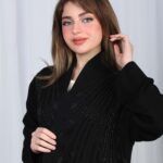 ⁦عباية تيجان ملكية بشك أسود⁩ - الصورة ⁦2⁩