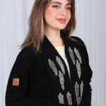 ⁦عباية فلري بشك وخرز الأبيض⁩ - الصورة ⁦2⁩