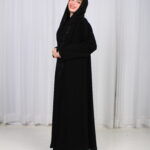 ⁦عباية سرداب الجاذبية السوداء بشك وخرز اسود⁩ - الصورة ⁦10⁩