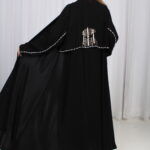 ⁦عباية بشك رمادي خلفي محدد من الاكتاف بشكل مخفي⁩ - الصورة ⁦10⁩
