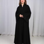 عباية غيث بتطريز اسود في اكمام