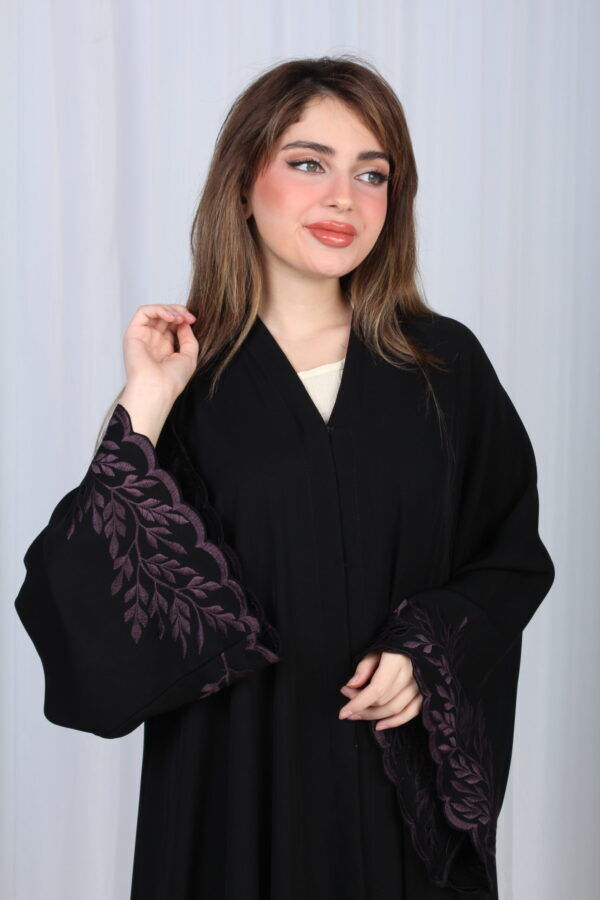 ⁦عباية ذكرى بشك موف على اكمام⁩ - الصورة ⁦4⁩