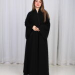 ⁦عباية لوسيندا شك اسود على اطراف عباية⁩ - الصورة ⁦10⁩