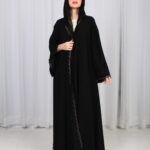 ⁦عباية لوسيندا شك نحاسي على اطراف عباية⁩ - الصورة ⁦2⁩