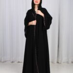 ⁦عباية لوسيندا شك نحاسي على اطراف عباية⁩ - الصورة ⁦5⁩