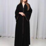 ⁦عباية لوسيندا شك نحاسي على اطراف عباية⁩ - الصورة ⁦7⁩