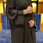 ⁦عباية نواعم بتطريز مميز بشك اسود⁩ - الصورة ⁦4⁩