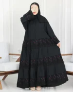 عباية كلوش طبقات مطرزه بلون و اسود