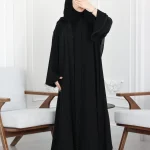 عباية كلوش بشك اسود محددة