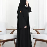 ⁦عباية كلوش بشك اسود محددة⁩ - الصورة ⁦9⁩