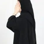 ⁦عباية كلوش بشك اسود محددة⁩ - الصورة ⁦11⁩